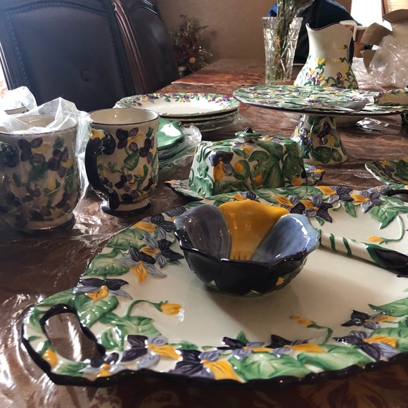 Temp-tations Kitchen Dining Ware - Picture 5 of 6